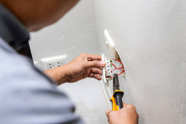 Best Affordable Emergency Electrician  in Belen, NM